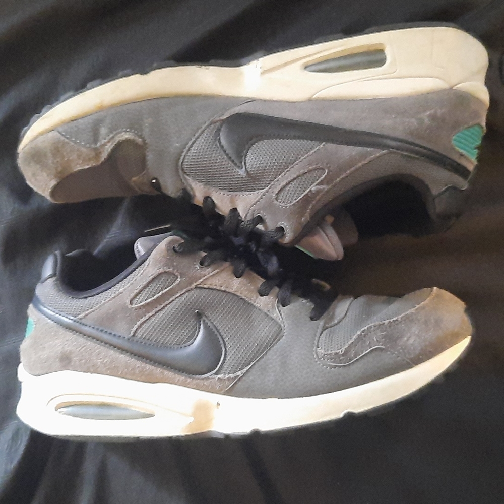 Air Max Coliseum Racer - Picture 2 of 6